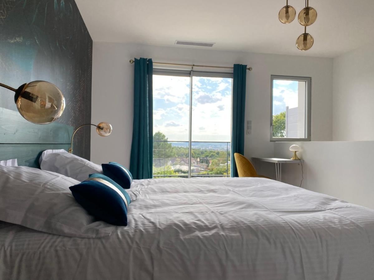 La Villa Perchee Calme, Sauna, Parking Prive Saint-Prix  Luaran gambar