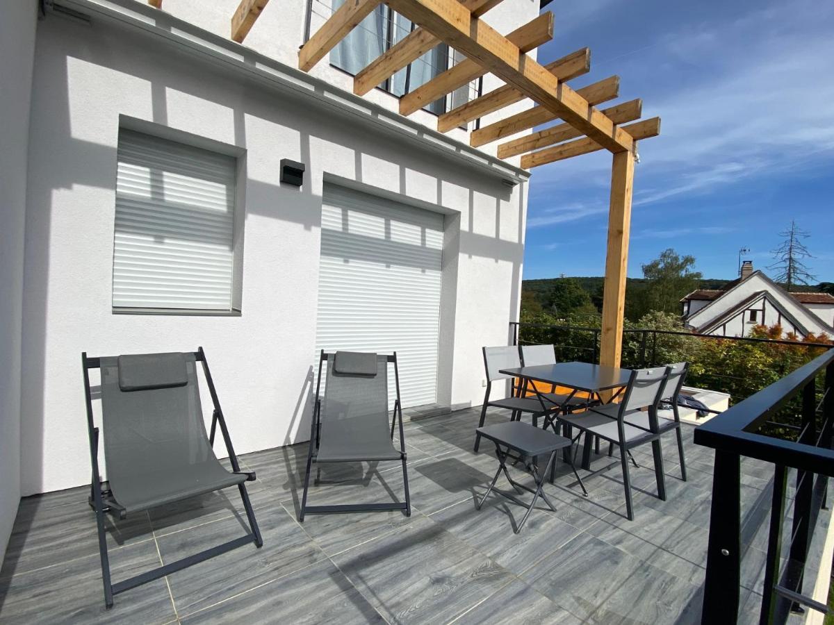 La Villa Perchee Calme, Sauna, Parking Prive Saint-Prix  Luaran gambar