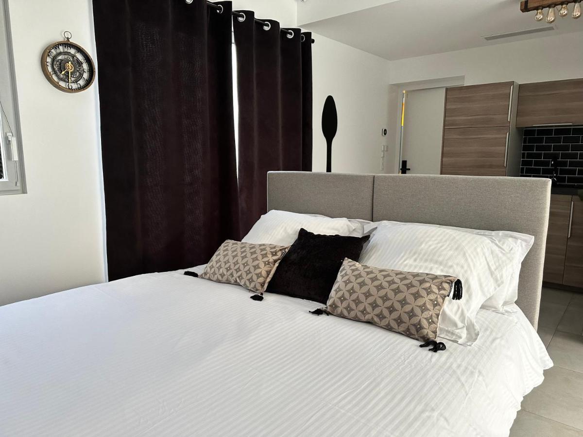 La Villa Perchee Calme, Sauna, Parking Prive Saint-Prix  Luaran gambar
