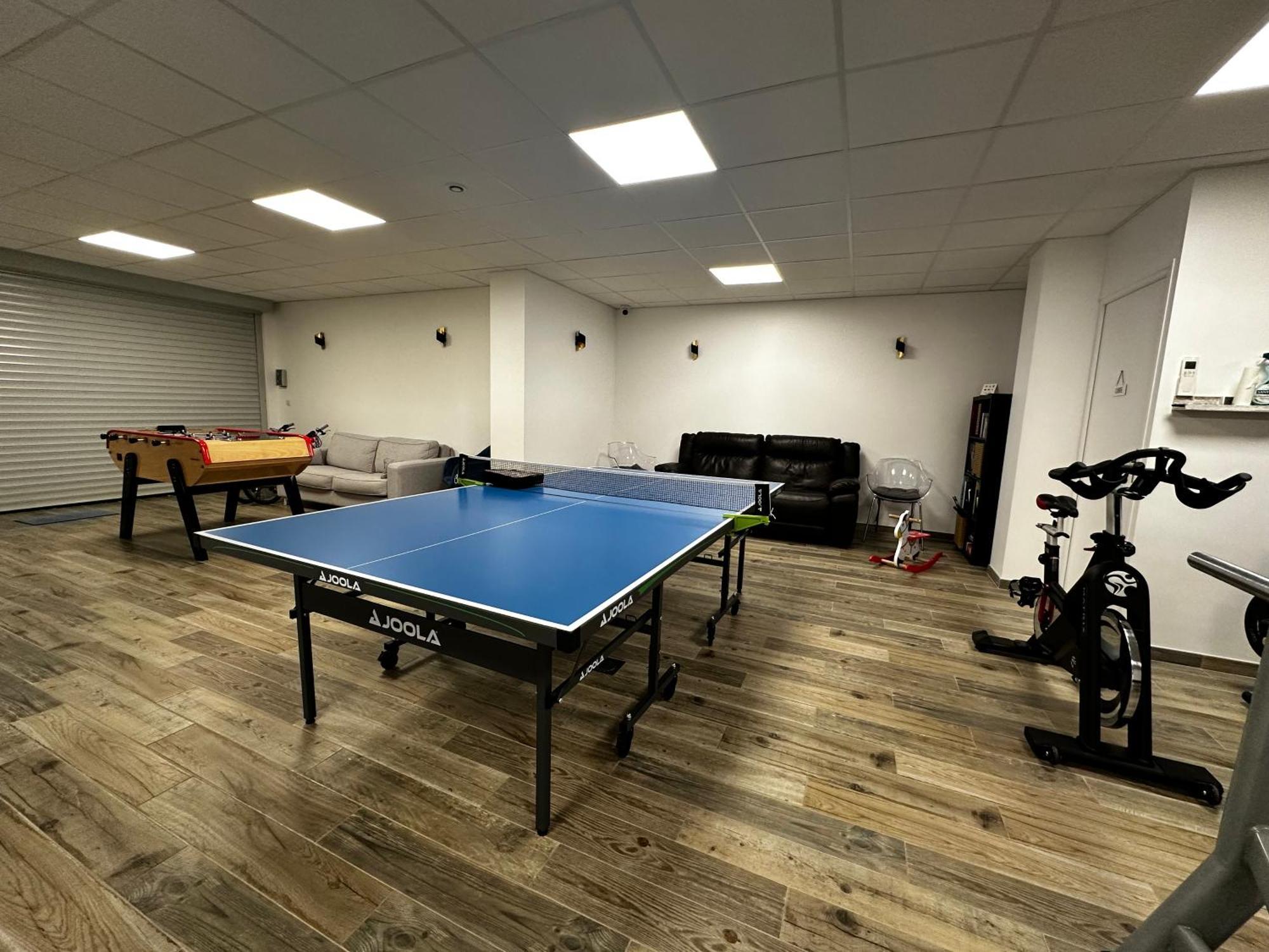 La Villa Perchee Calme, Sauna, Parking Prive Saint-Prix  Luaran gambar